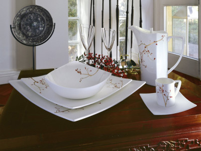 Столовый сервиз на 12 персон, 39 пр, Royal Bone China, Calista iris
